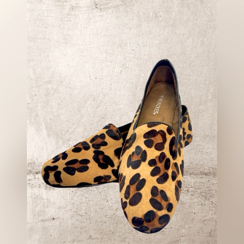 AEROSOLES•LEOPARD PRINT LOAFERS•BRAND NEW•NEVER WORN•SIZE 10.5 FIT MORE LIKE 11